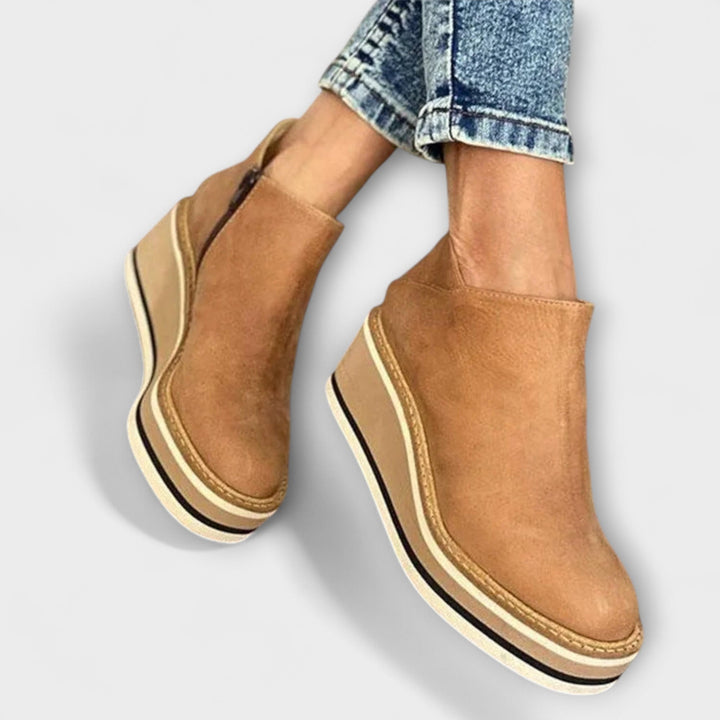 Marie- Botas Elegantes e Confortáveis