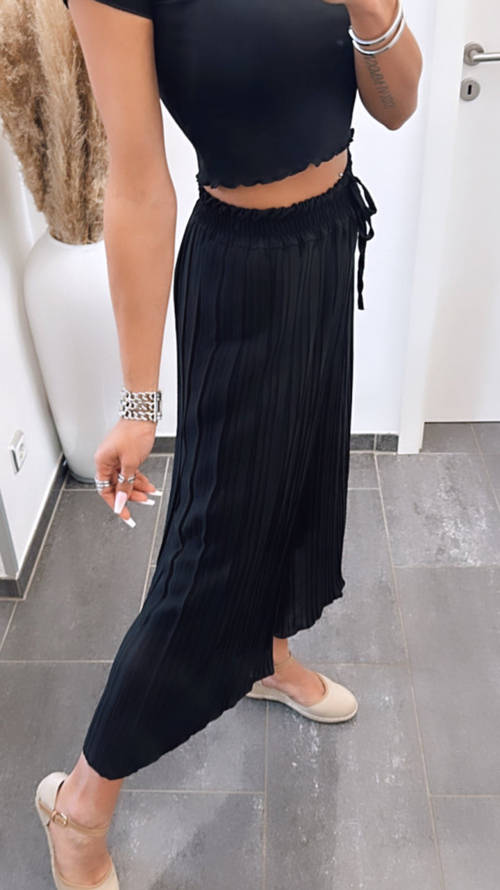 Maya | Calças Plissadas Pretas — Conforto Leve, Corte Fluido