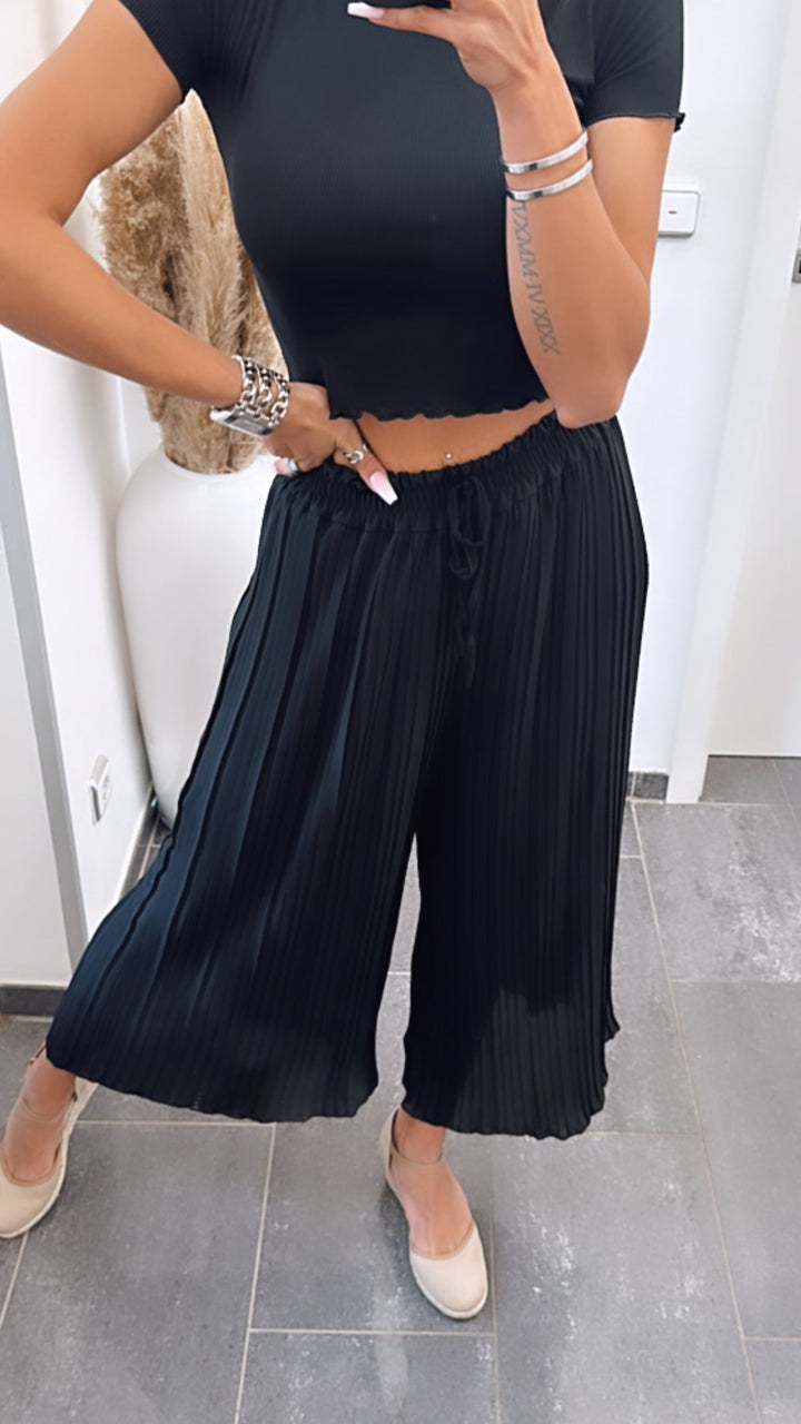 Maya | Calças Plissadas Pretas — Conforto Leve, Corte Fluido