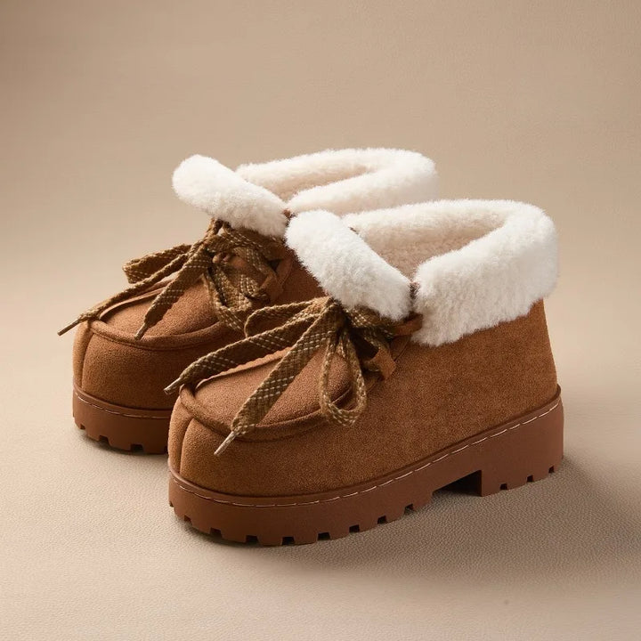 Caty | Botas com plataforma em camurça sintética com toque fofo e quente