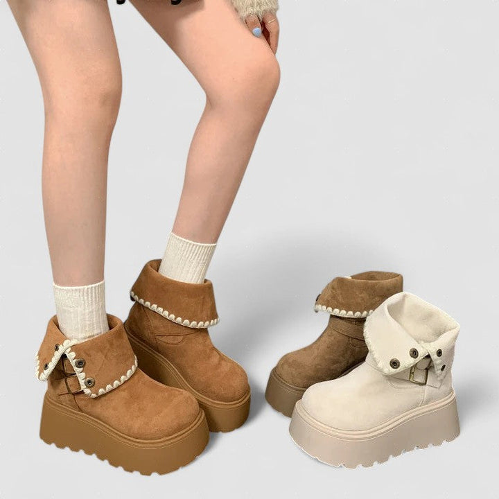 Irene | Botas com plataforma com fivela elegante e forro quente de pelúcia