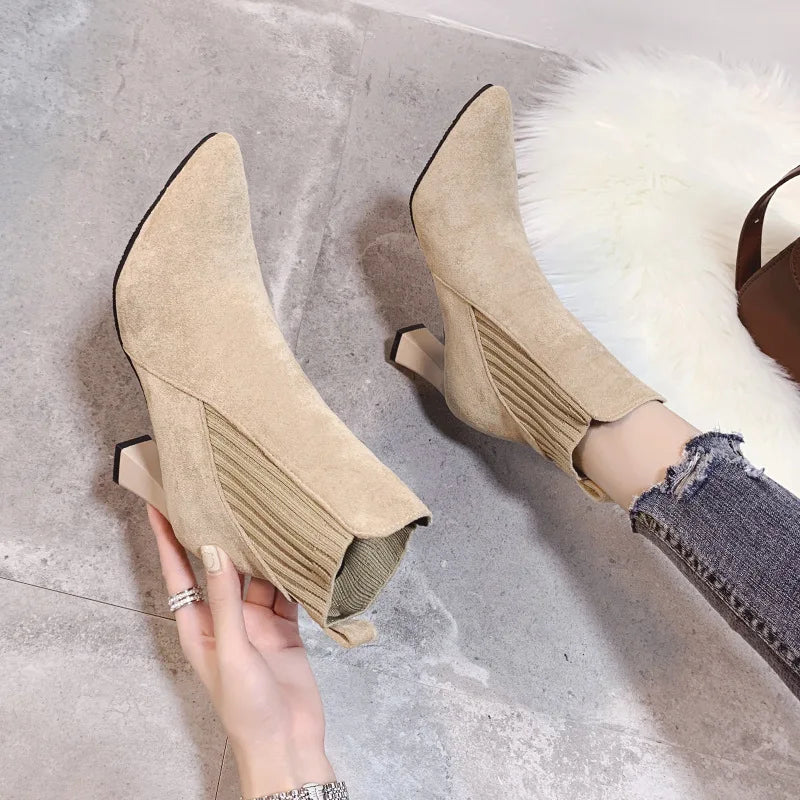 Rita–Botas com plataforma em camurça