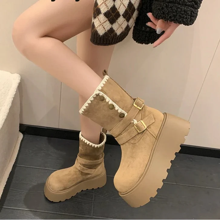 Irene | Botas com plataforma com fivela elegante e forro quente de pelúcia