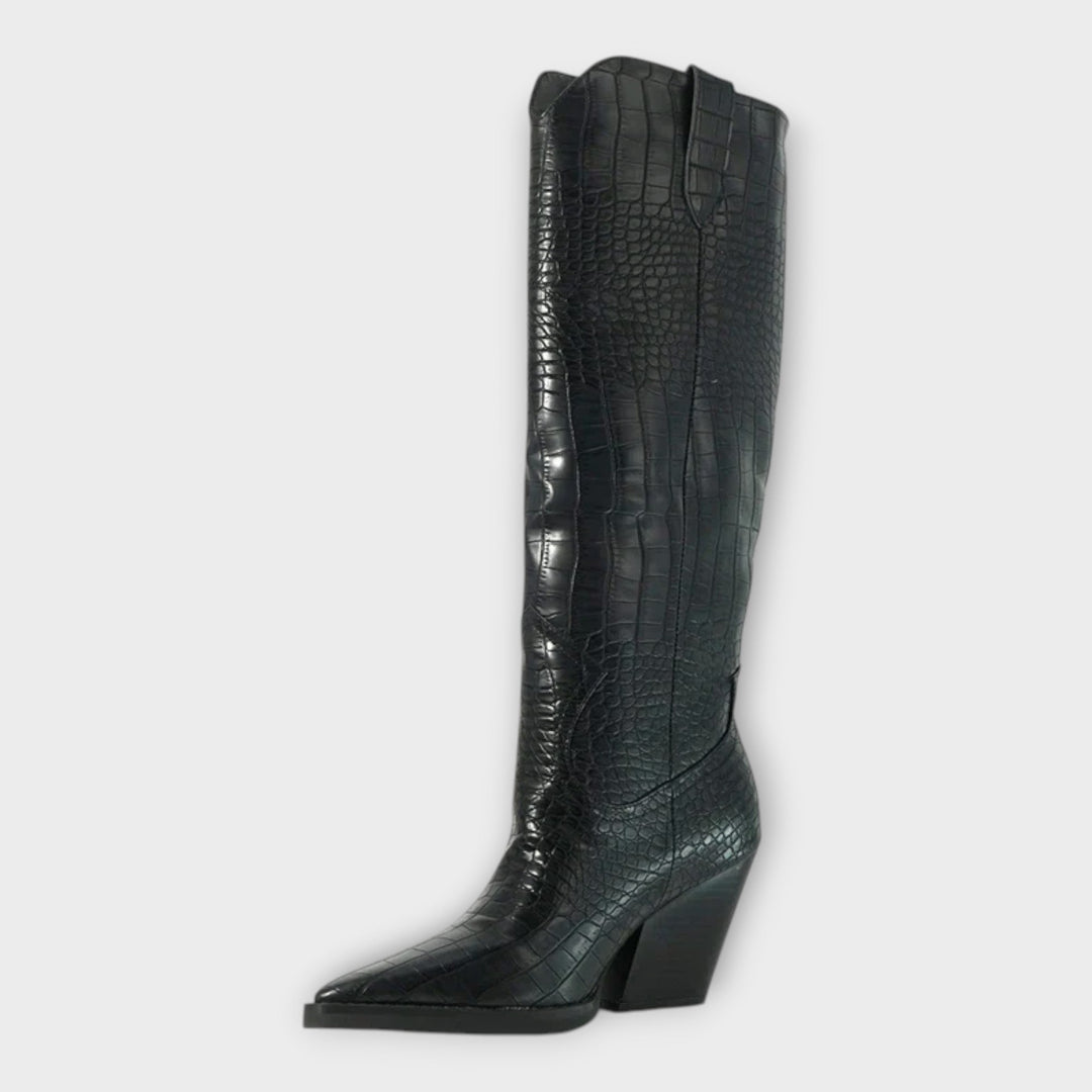 Botas com Design Croco e Salto Elegante
