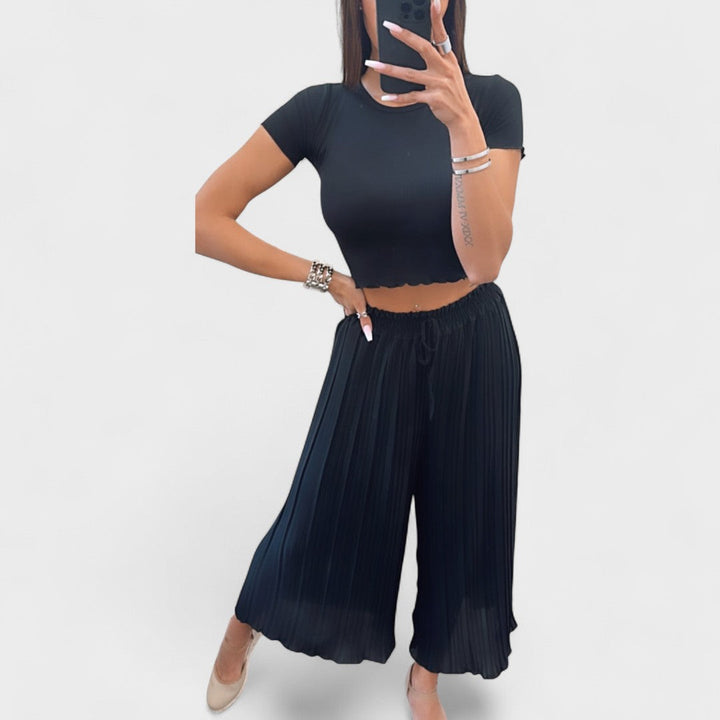 Maya | Calças Plissadas Pretas — Conforto Leve, Corte Fluido