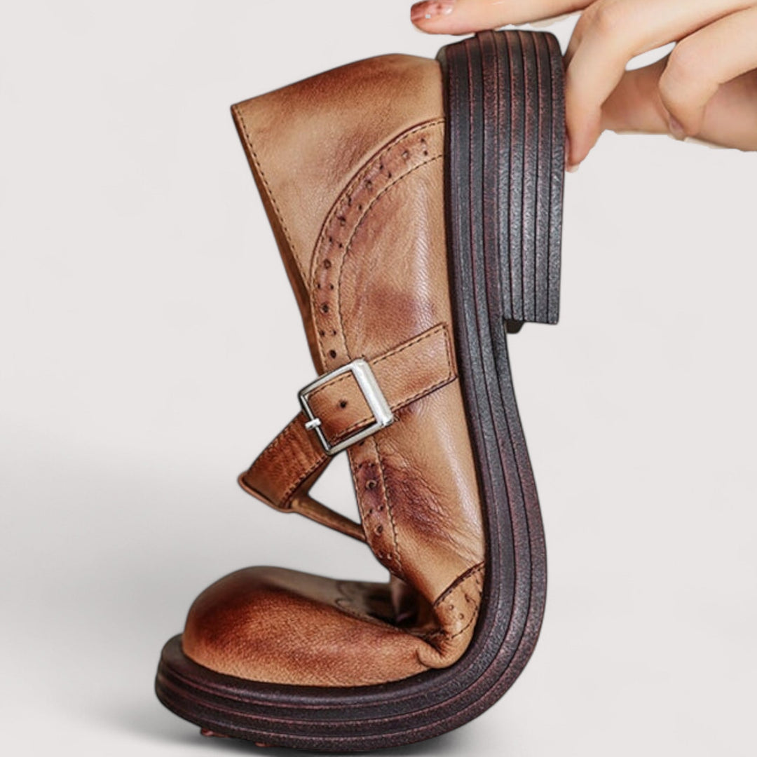 Elisa - Salto Elegante e Confortável